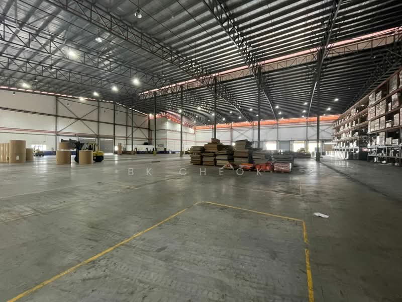 Warehouse for Rent in Kempas (Johor Bahru) - BK Cheok - Interior - PropertyGuru.com.my