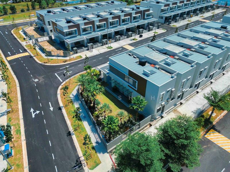Rumah Teres 2 Tingkat untuk Dijual di Sungai Long (Bandar Sungai Long) - Syed Shah - Exterior - PropertyGuru.com.my