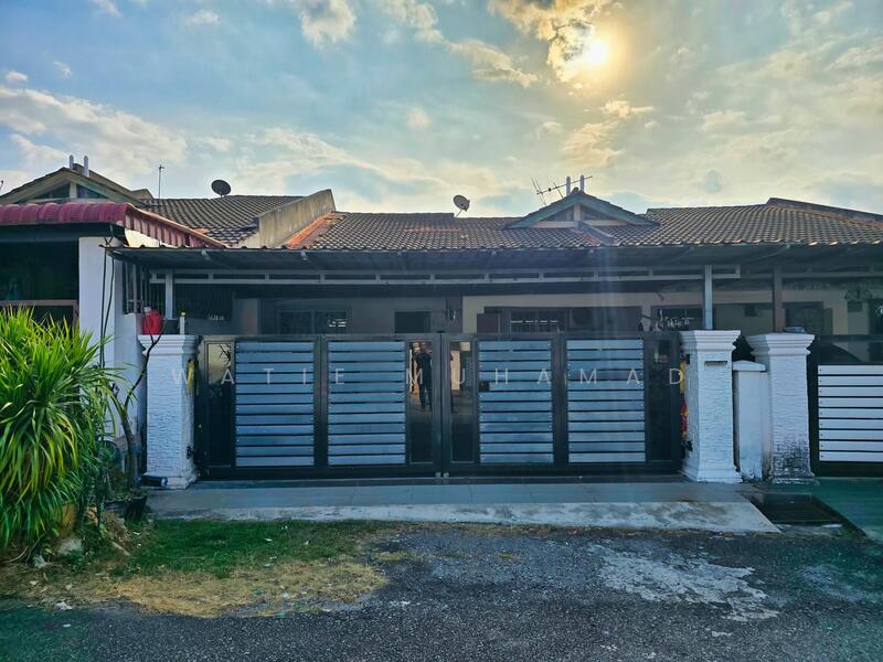 1-storey Terraced House for Sale in Sepang (Selangor) - WATIE MUHAMAD - PropertyGuru.com.my
