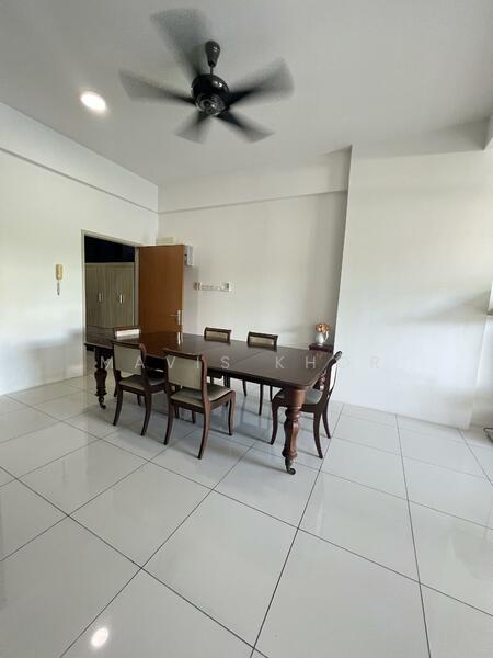 Condominium for Sale at Sierra East - Mavis Khor - Dining Room - PropertyGuru.com.my