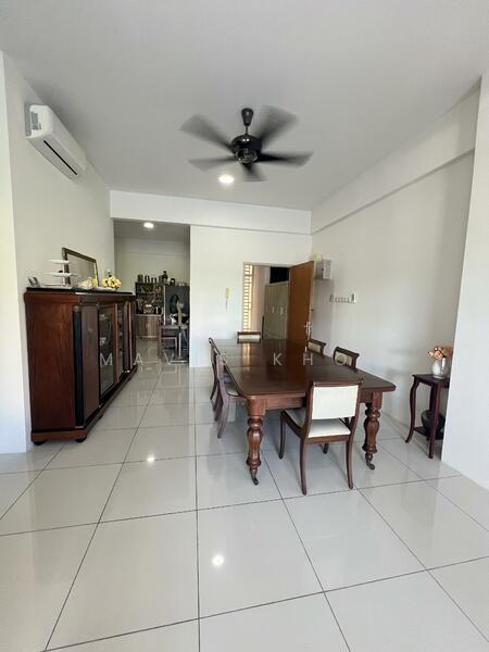 Condominium for Sale at Sierra East - Mavis Khor - Dining Room - PropertyGuru.com.my