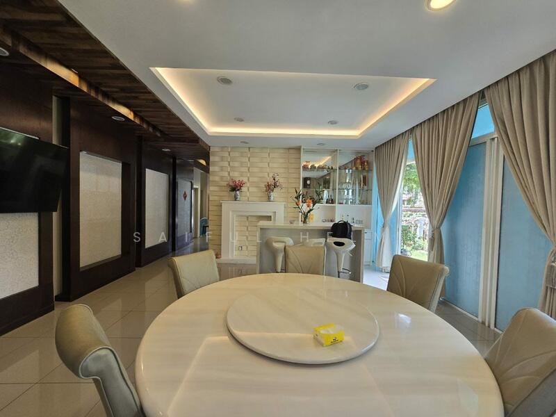 Zero-Lot Bungalow for Sale in Setia Eco Park (Setia Alam) - SAIFUL HELMI - Dining Room - PropertyGuru.com.my