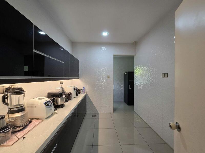 Zero-Lot Bungalow for Sale in Setia Eco Park (Setia Alam) - SAIFUL HELMI - Kitchen - PropertyGuru.com.my