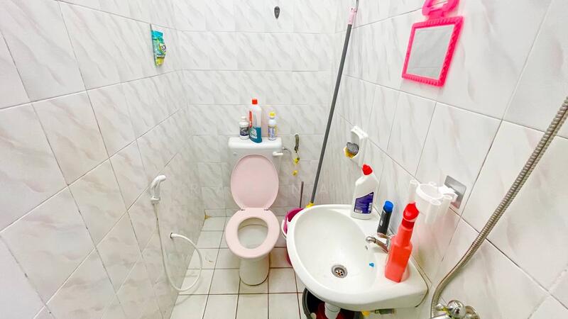 Apartment for Sale at Cheras Utama - Fauran Nawawi - Bathroom - PropertyGuru.com.my