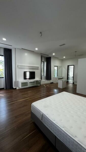 Bungalow for Sale in Hartamas Heights (Batu) - Yoong CF - Bedroom - PropertyGuru.com.my
