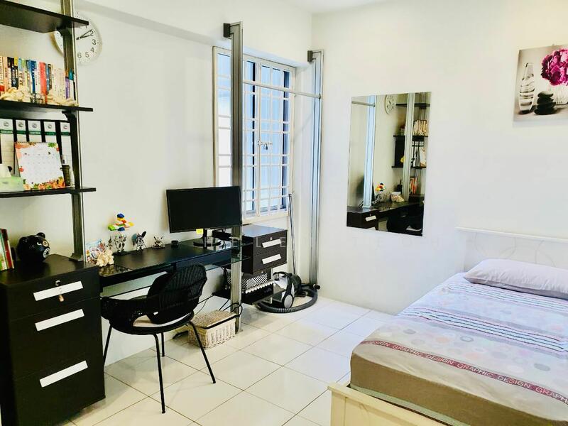 Condominium for Sale at Desa Bukit Jambul - Sr. Helen Teoh - Bedroom - PropertyGuru.com.my