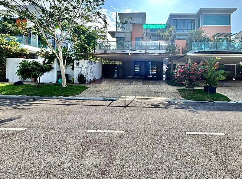 Lakehill Villa Seksyen 6 Bandar Baru Bangi untuk Untuk Dijual - RM 1,600,000, Feb 2026 - Exterior - PropertyGuru.com.my