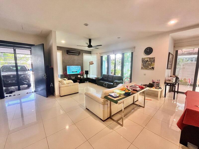 Lakehill Villa Seksyen 6 Bandar Baru Bangi untuk Untuk Dijual - RM 1,600,000, Feb 2026 - PropertyGuru.com.my