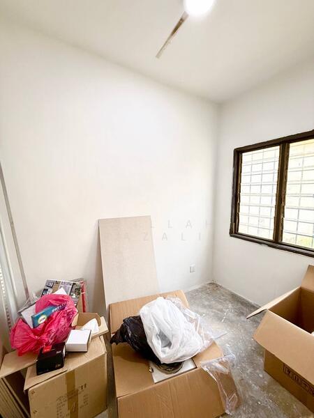 2-storey Terraced House for Sale in Taman Impian Indah (Sungai Buloh) - Aqillah Razali - Interior - PropertyGuru.com.my
