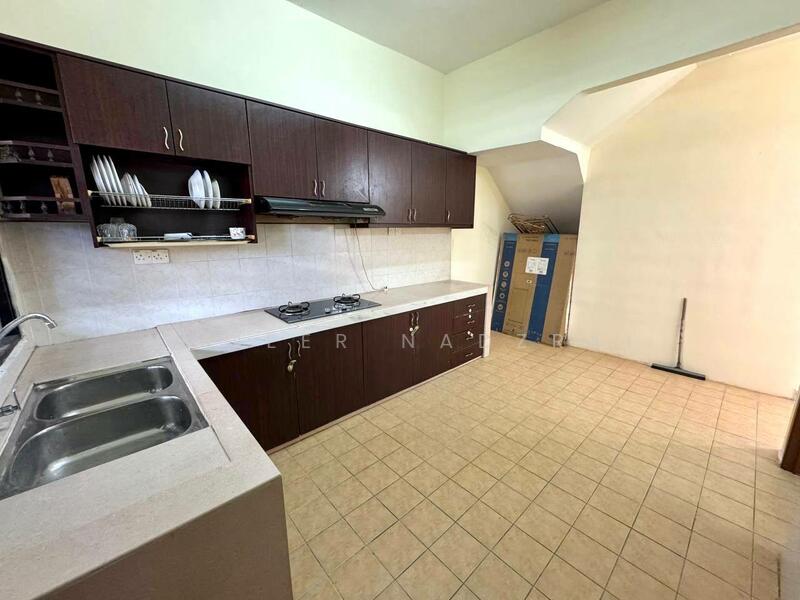 Seksyen 5, Bandar Baru Bangi untuk Untuk Dijual - RM 540,000, Apr 2026 - Kitchen - PropertyGuru.com.my