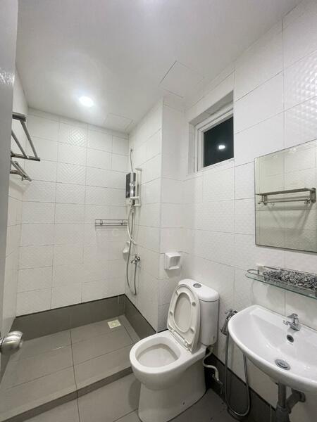 Seasons Amara Larkin untuk Untuk Dijual - RM 345,000, Feb 2026 - Bathroom - PropertyGuru.com.my