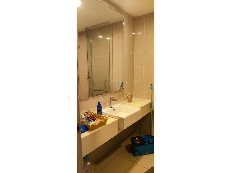 Service Residence for Sale at KL Gateway Residences - Sujatha M - Bathroom - PropertyGuru.com.my