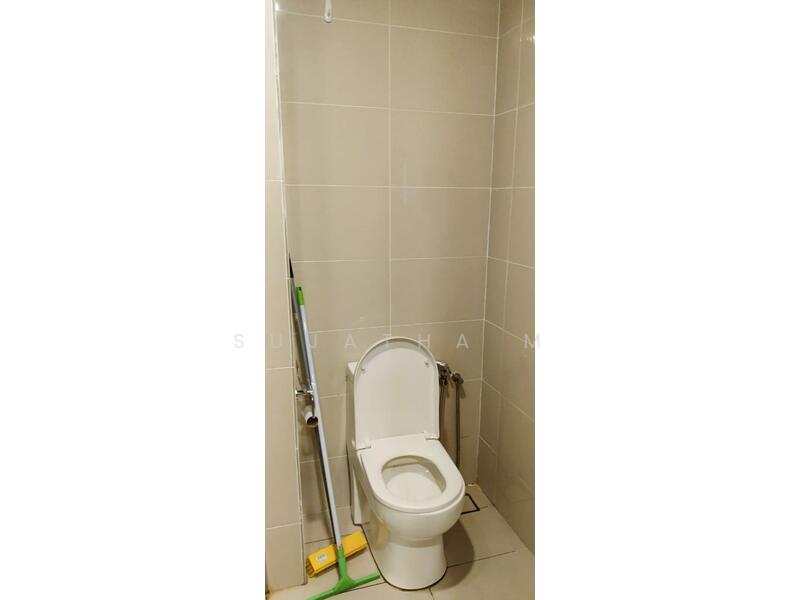 Service Residence for Sale at KL Gateway Residences - Sujatha M - Bathroom - PropertyGuru.com.my