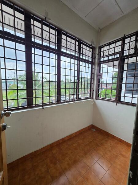 2-storey Terraced House for Sale in Taman Perling (Perling) - YC Fung - Balcony - PropertyGuru.com.my