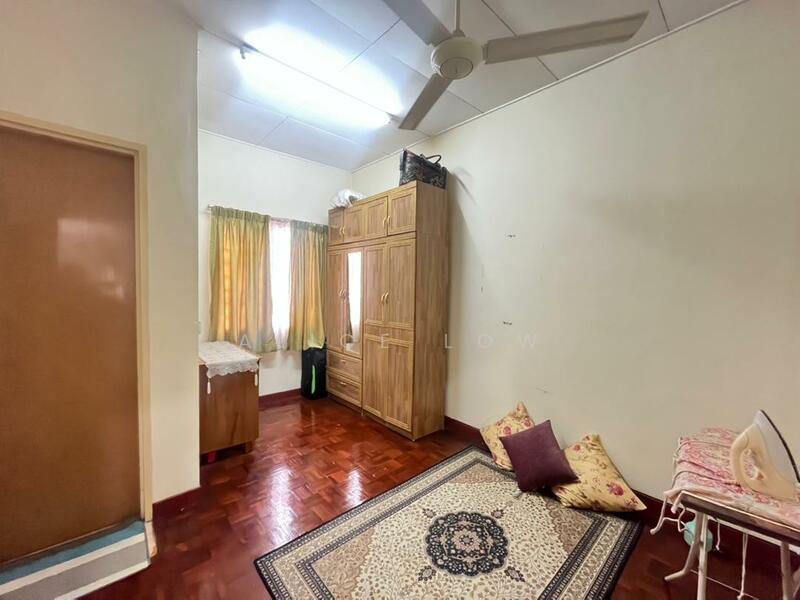 Seksyen 8 untuk Untuk Dijual - RM 795,000, Feb 2026 - Bedroom - PropertyGuru.com.my