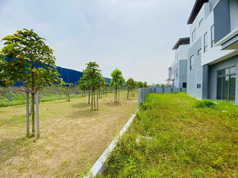 Semi-Detached House for Sale in Shah Alam (Selangor) - Kyra Afnee - Exterior - PropertyGuru.com.my