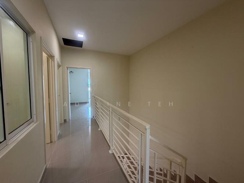 2-storey Terraced House for Sale in Sri Petaling (Kuala Lumpur) - Adeline Teh - Corridor - PropertyGuru.com.my