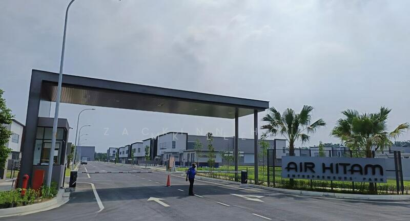 Semi-D Factory for Sale in Taman Perindustrian Air Hitam (Klang) - Zackinn Hoi - Exterior - PropertyGuru.com.my