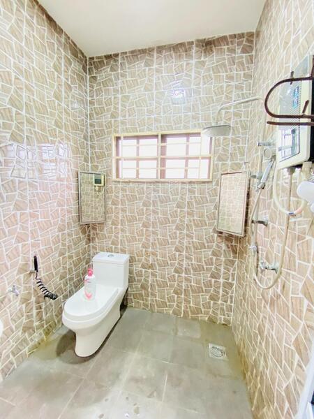 Bungalow for Sale in Shah Alam (Selangor) - Kyra Afnee - Bathroom - PropertyGuru.com.my