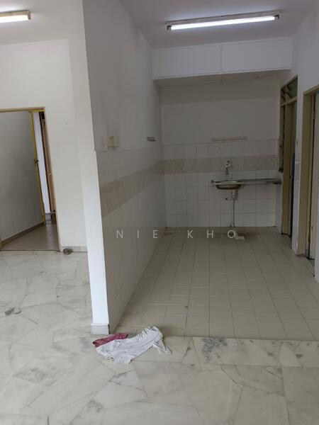 Apartment for Rent at Fairville - Annie Kho - Kitchen - PropertyGuru.com.my