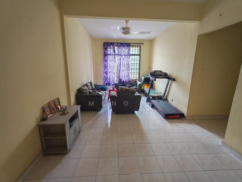 Ria 2 Apartment untuk Untuk Dijual - RM 208,000, Feb 2026 - Living Room - PropertyGuru.com.my