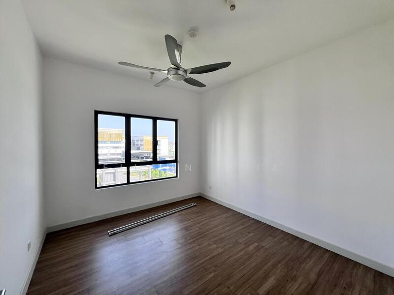 Service Residence for Sale at Berkeley Uptown - Eileen Chia - Interior - PropertyGuru.com.my