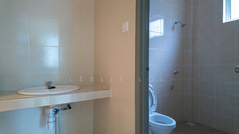 2-storey Terraced House for Sale in Matang (Kuching) - Leslie Loi - Bathroom - PropertyGuru.com.my