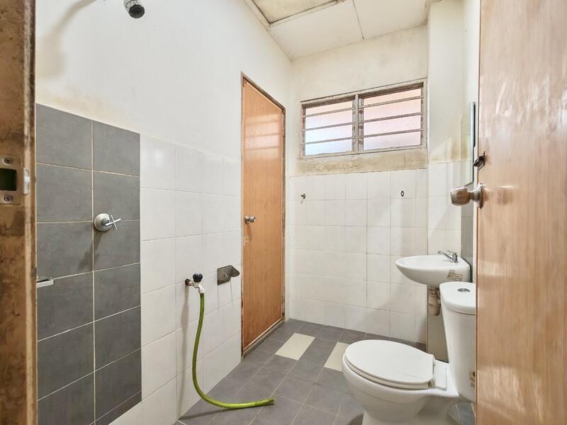 Terraced House for Sale in Sungai Buloh (Selangor) - Alif Saad - PropertyGuru.com.my