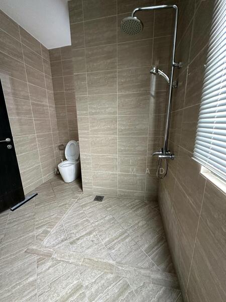 Semi-Detached House for Sale in Seremban (Negeri Sembilan) - Ismi Muhammad - Bathroom - PropertyGuru.com.my