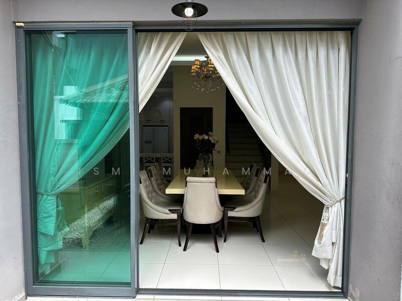 Semi-Detached House for Sale in Seremban (Negeri Sembilan) - Ismi Muhammad - Dining Room - PropertyGuru.com.my