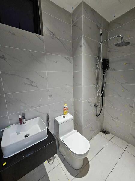 Service Residence for Sale at Space Residency - YC Fung - Bathroom - PropertyGuru.com.my