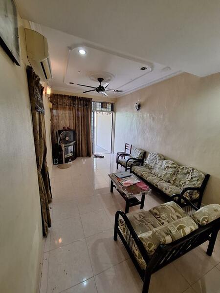 Taman Rebana untuk Untuk Dijual - RM 330,000, Mac 2026 - Living Room - PropertyGuru.com.my