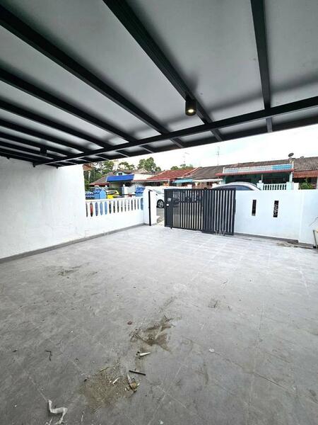 1-storey Terraced House for Sale in Bandar Selesa Jaya (Skudai) - Eva Siow - Exterior - PropertyGuru.com.my