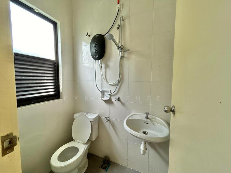 Bungalow for Sale in Kajang (Selangor) - Kyra Afnee - Bathroom - PropertyGuru.com.my