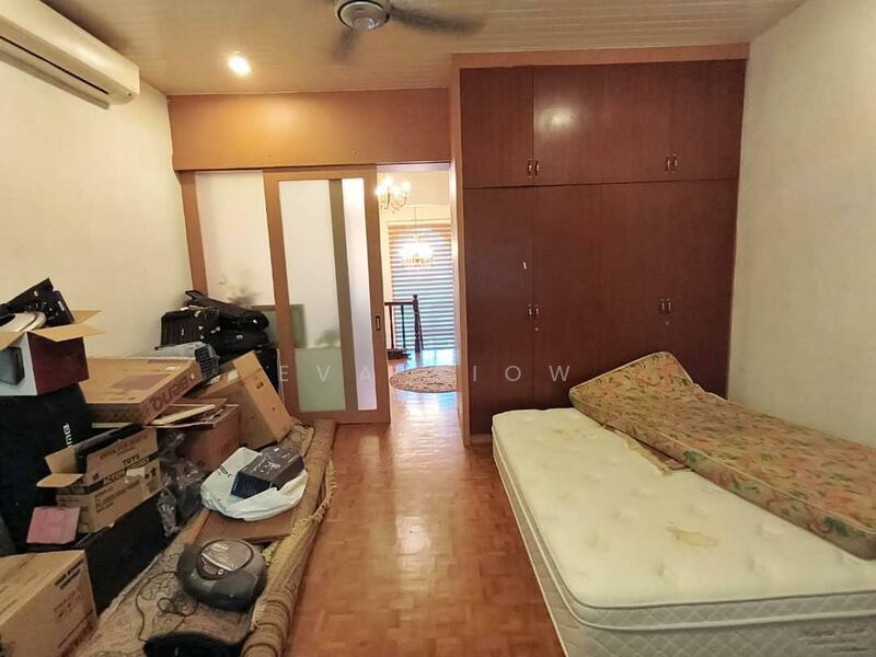 Bungalow for Sale in Taman Stulang Laut (Johor Bahru) - Eva Siow - Bedroom - PropertyGuru.com.my