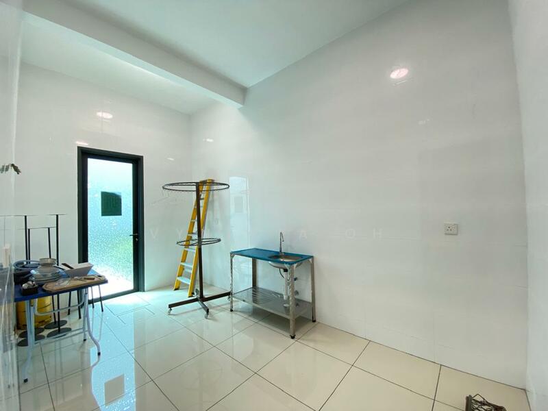 ECO HORIZON 2 untuk Untuk Disewa - RM 2,500 /bulan, Mac 2026 - Kitchen - PropertyGuru.com.my