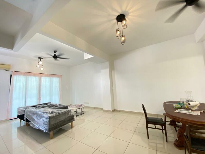 ECO HORIZON 2 untuk Untuk Disewa - RM 2,500 /bulan, Mac 2026 - Living Room - PropertyGuru.com.my