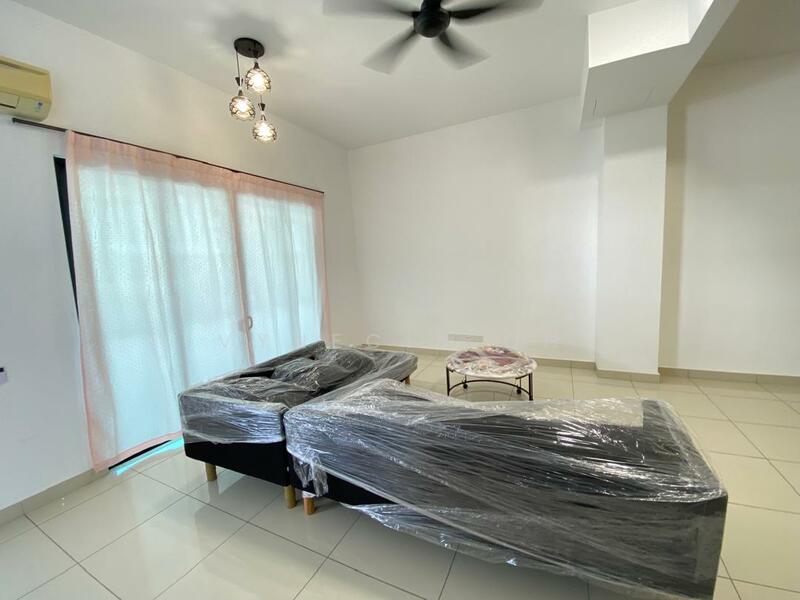 ECO HORIZON 2 untuk Untuk Disewa - RM 2,500 /bulan, Mac 2026 - Living Room - PropertyGuru.com.my