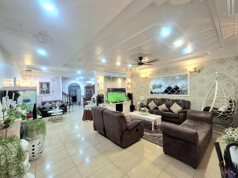Terraced House for Sale in Klang (Selangor) - Norfaizah Ahmad - Living Room - PropertyGuru.com.my