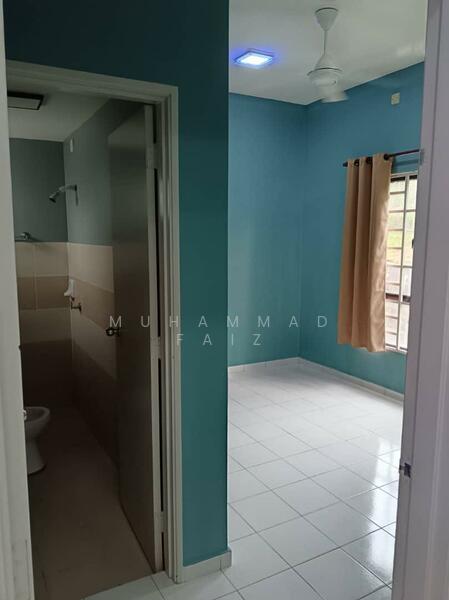 Townhouse for Rent in Semenyih (Selangor) - Muhammad Faiz - Bathroom - PropertyGuru.com.my