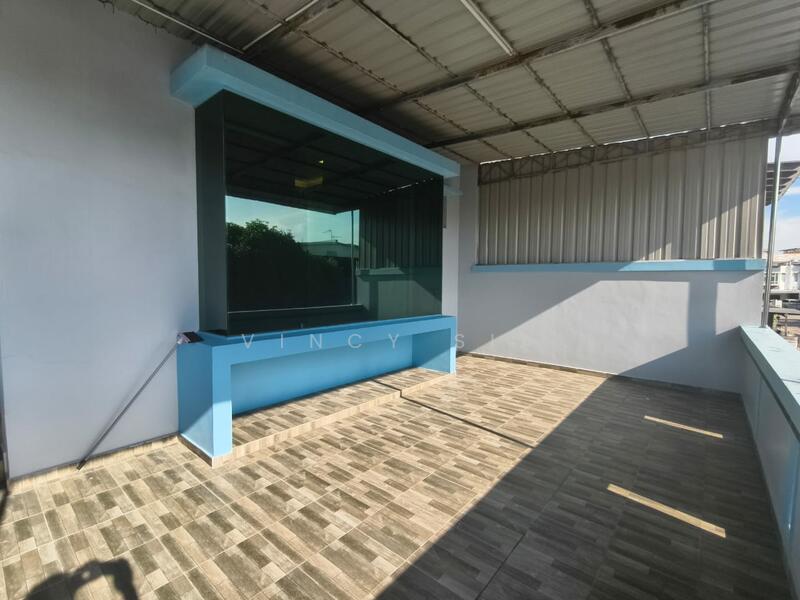 2-storey Terraced House for Sale in Taman Nusa Sentral (Iskandar Puteri (Nusajaya)) - Vincy Sia - Balcony - PropertyGuru.com.my
