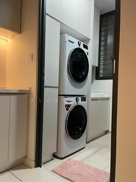 Queens Residences Q1 @ Queens Waterfront untuk Untuk Disewa - RM 4,200 /bulan, Feb 2026 - Interior - PropertyGuru.com.my