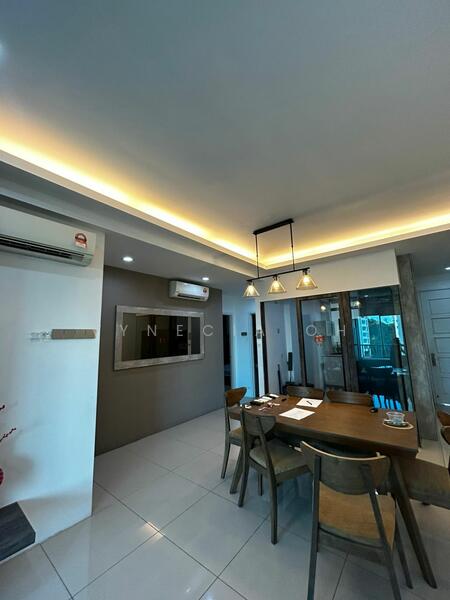 Condominium for Sale at The Peak Residences - Vynecia Oh - Dining Room - PropertyGuru.com.my