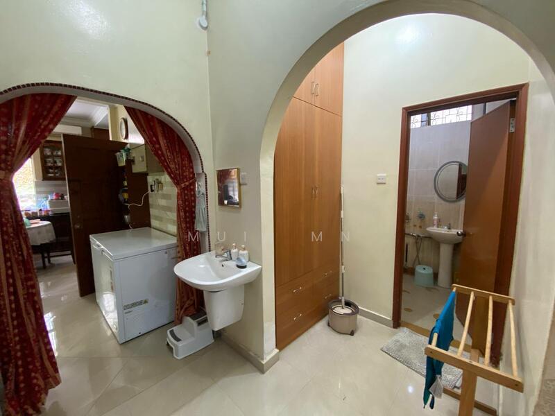 Bungalow for Sale in Seksyen 2 (Shah Alam) - Muin Mn - Kitchen - PropertyGuru.com.my