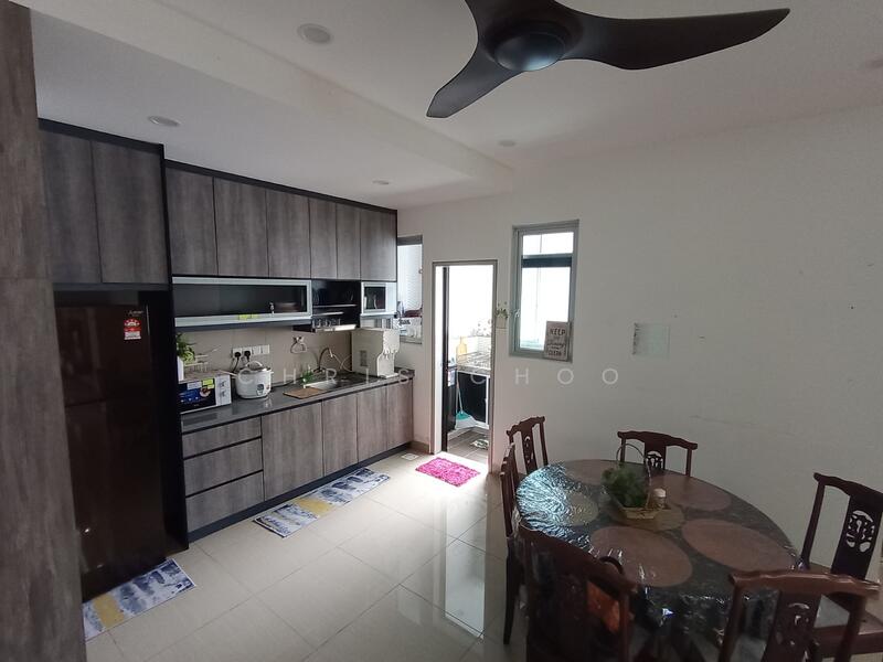 SkyLake Residence untuk Untuk Disewa - RM 2,550 /bulan, Feb 2026 - Kitchen - PropertyGuru.com.my
