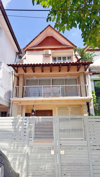 2.5-storey Terraced House for Sale in Taman Setiawangsa (Setiawangsa) - Afiqah . - Exterior - PropertyGuru.com.my