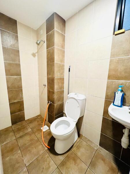 Condominium for Sale at Residensi Damai - Nurashekin . - Bathroom - PropertyGuru.com.my