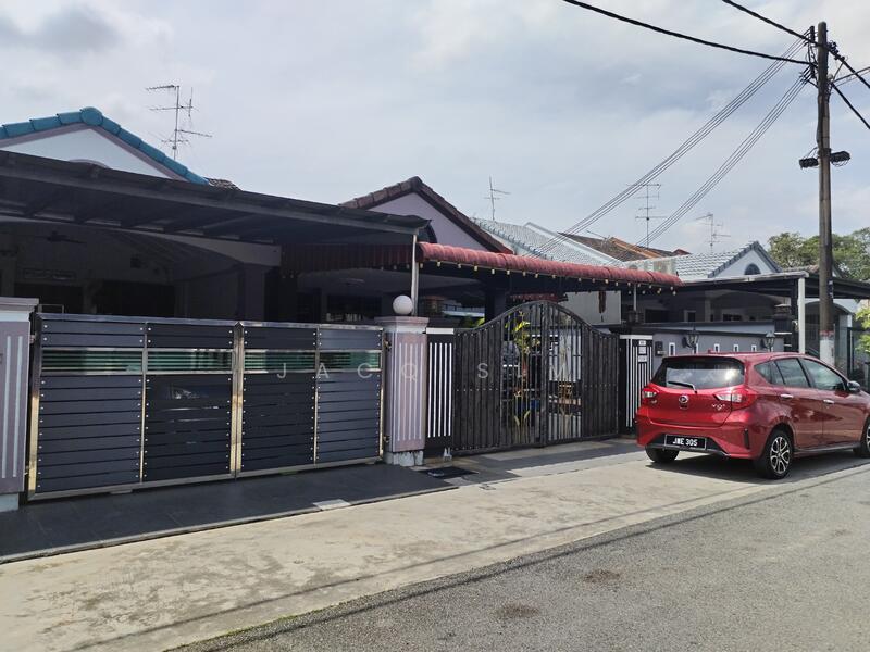 1.5-storey Terraced House for Sale in Taman Perling (Labis) - Jacq Sim - PropertyGuru.com.my