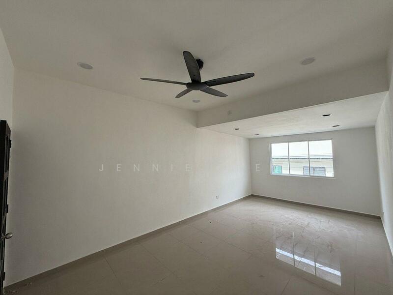 2-storey Terraced House for Sale in Taman Tasek (Johor Bahru) - Jennie Chew - Interior - PropertyGuru.com.my