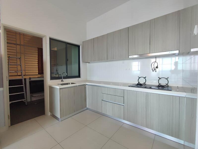 The Raffles Suites untuk Untuk Disewa - RM 2,000 /bulan, Feb 2026 - Kitchen - PropertyGuru.com.my